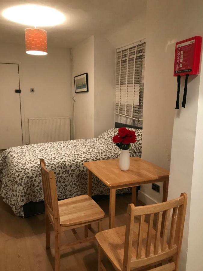 North London Studio Apartment Экстерьер фото
